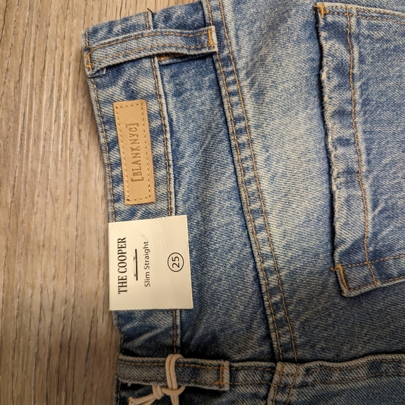 Nwt's, BlankNYC highrise boyfriend 25x32 retail $140 - Picture 9 of 9